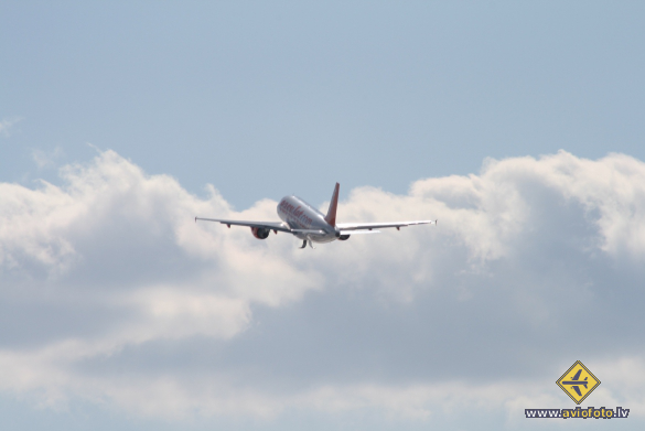 Airbus A319-111